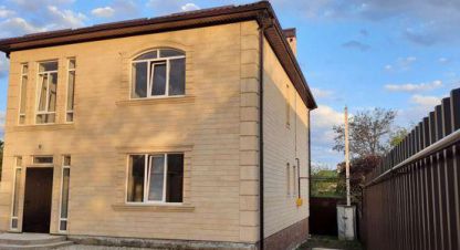 Купить дом 5-ти комнатную, 174 кв. м. Фотография №1 Продам дом 5-ти комнатный с общей площадью 174м2, на улице 2-я героическая, Ворошиловский район, г. Ростов-на-Дону, Ростовская обл., Россия, агентство АН Эксперт. Фотография №1