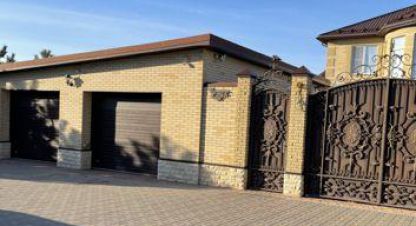 Купить дом 5-ти комнатную, 470 кв. м. Фотография №1 Продам дом 5-ти комнатный с общей площадью 470м2, на улице Изумрудный, Прикубанский район, г. Ростов-на-Дону, Ростовская обл., Россия, агентство АН Эксперт. Фотография №1