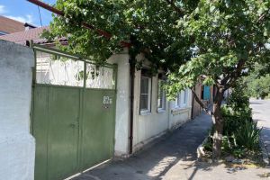 Продам дом 3-х комнатный с общей площадью 75м2, на улице Очаковская, Кировский район, г. Ростов-на-Дону, Ростовская обл., Россия, агентство АН Эксперт