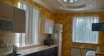 Купить дом 5-ти комнатную, 217 кв. м. Фотография №1 Продам дом 5-ти комнатный с общей площадью 217м2, на улице Калинина, Западный район, г. Ростов-на-Дону, Ростовская обл., Россия, агентство АН Эксперт. Фотография №1