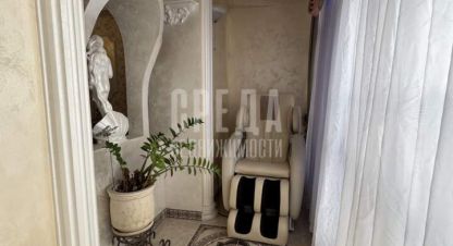 Продаётся 4-х комнатная квартира в г. Симферополь . Фотография №6