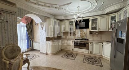 Купить 4-х комнатную квартиру на улице Совхозный г. Симферополь . Фотография №4