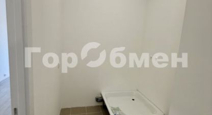 Продаётся 1 комнатная квартира в г. Посёлокского типа икша. Фотография №6