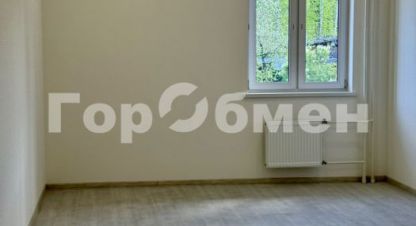 Продам квартиру 1 комнатную с общей площадью 41.3м2, -1/5 эт., на улице Садовая, г. Посёлокского типа икша, Московская обл., Россия, агентство ГорОбмен. Фотография №1