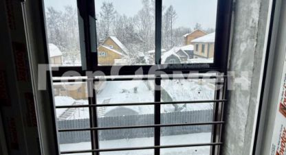 Продам квартиру 2-х комнатную с общей площадью 51м2, 1/5 эт., на улице Садовая, г. Посёлокского типа икша, Московская обл., Россия, агентство ГорОбмен. Фотография №1