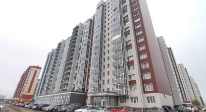 Продам квартиру 1 комнатную с общей площадью 36.5м2, 15/17 эт., на улице 70 лет победы б-р, г. Отрадное, Воронежская обл., Россия, агентство Плацдарм. Фотография №1