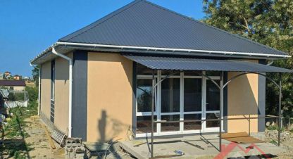 Продам дом 3-х комнатный с общей площадью 95м2, на улице Горная, г. Сукко, Краснодарский край, Россия, агентство Монополия. Фотография №1