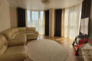 Продам квартиру 3-х комнатную с общей площадью 90.1м2, 4/9 эт., на улице Спасский, г. Анапа, Краснодарский край, Россия, агентство Монополия