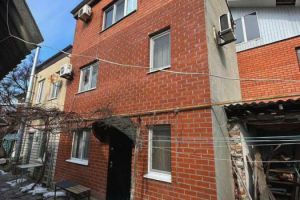 Продам дом 4-х комнатный с общей площадью 80м2, на улице Кирова, г. Анапа, Краснодарский край, Россия, агентство Монополия