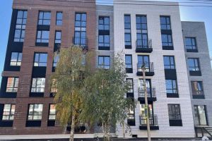 Продам квартиру 3-х комнатную с общей площадью 105м2, 4/4 эт., на улице Звёздный, г. Посёлок ный, Оренбургская обл., Россия, агентство ЦН "Авега"