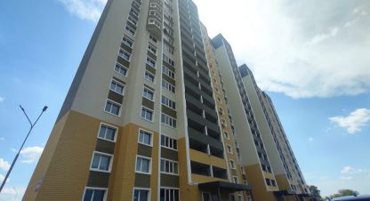 Купить квартиру 2-х комнатную, 62 кв. м. Фотография №1 Продам квартиру 2-х комнатную с общей площадью 62м2, 10/17 эт., на улице Победыос, г. Оренбург, Оренбургская обл., Россия, агентство ЦН Авега. Фотография №1