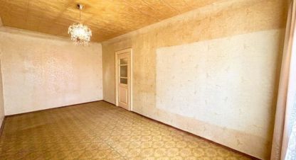 Купить квартиру 2-х комнатную, 40.2 кв. м. Фотография №1 Продам квартиру 2-х комнатную с общей площадью 40.2м2, 1/4 эт., на улице Генерала епишева ул, г. Астрахань, Астраханская обл., Россия, агентство Доверие AN. Фотография №1