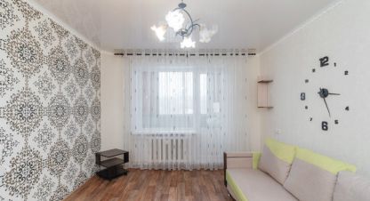 Продам квартиру 1 комнатную с общей площадью 40м2, 4/5 эт., на улице Чехова, г. Ханты-Мансийск, Ханты-Мансийский авт. окр., Россия, агентство Интернет-партнер. Фотография №1