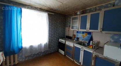 Продам квартиру 3-х комнатную с общей площадью 64.3м2, 3/5 эт., на улице Молодежная ул, г. Семеновка, Марий Эл респ., Россия, агентство Интернет-партнер. Фотография №1