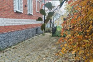 Продам дом 9-ти комнатный с общей площадью 388.4м2, на улице Комсомольская ул, г. Семеновка, Марий Эл респ., Россия, агентство Интернет-партнер Продам дом 9-ти комнатный с общей площадью 388.4м2, на улице Комсомольская ул, г. Семеновка, Марий Эл респ., Россия, агентство Интернет-партнер