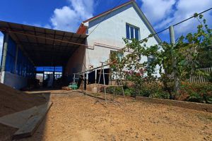 Продам дом 4-х комнатный с общей площадью 97.1м2, г. Владимировка, Крым авт. респ., Россия, агентство СитиДом