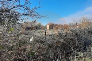 Продам земельный участок, на улице Энтузиастов, г. Орехово , Крым авт. респ., Россия, агентство СитиДом