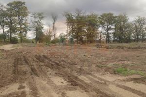 Продам земельный участок, на улице 8 марта, г. Орехово , Крым авт. респ., Россия, агентство СитиДом