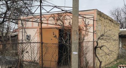 Продам коттедж/дачу 1 комнатную с общей площадью 69.8м2, г. Пгт новофедоровка, Крым авт. респ., Россия, агентство СитиДом. Фотография №1