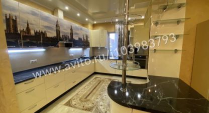 Продам квартиру 3-х комнатную с общей площадью 125.7м2, 7/16 эт., на улице Омская ул, г. Нижневартовск, Ханты-Мансийский авт. окр., Россия, агентство Интернет-партнер. Фотография №1