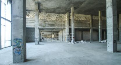 Снять торговое помещение на улице Мелик-карамова ул г. Сургут. Фотография №4