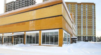 Сдам торговое помещение с общей площадью 235.8м2, на улице Игоря киртбая ул, Северный жилой район, г. Сургут, Ханты-Мансийский авт. окр., Россия, агентство Интернет-партнер. Фотография №1