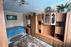 Продам дом 4-х комнатный с общей площадью 62.9м2, на улице 3-я линия, Советский район, г. Брянск, Брянская обл., Россия, агентство Интернет-партнер