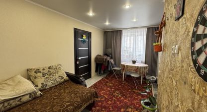 Продам квартиру 2-х комнатную с общей площадью 41.1м2, 3/5 эт., на улице Станке Димитрова пр-кт, Советский район, г. Брянск, Брянская обл., Россия, агентство Интернет-партнер. Фотография №1