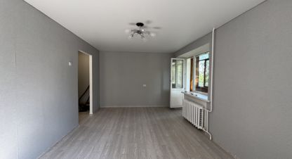 Купить квартиру 1 комнатную, 31.2 кв. м., Россия, г. Рабочий посёлок белые берега. Фотография №9