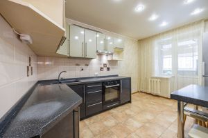 Продам квартиру 1 комнатную с общей площадью 41.91м2, 6/11 эт., на улице Московский проезд, Бежицкий район, г. Брянск, Брянская обл., Россия, агентство Интернет-партнер