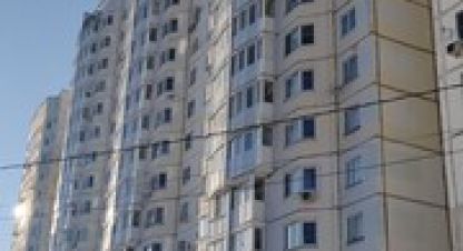 Продам квартиру 1 комнатную с общей площадью 43.4м2, 9/16 эт., на улице Центральная ул, г. Лужки (ядроминский со) д., Московская обл., Россия, агентство Интернет-партнер. Фотография №1