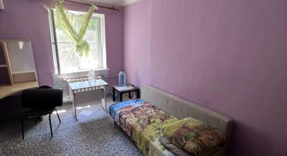 Купить квартиру 1 комнатную, 33 кв. м. Фотография №1 Продам квартиру 1 комнатную с общей площадью 33м2, 1/5 эт., на улице Артиллерийская, г. Миллерово, Ростовская обл., Россия, агентство Донской Парус. Фотография №1