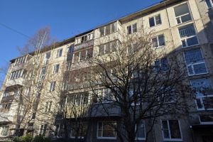 Продам квартиру 4-х комнатную с общей площадью 84.9м2, 5/5 эт., на улице Антикайнена ул, г. Костомукша, Карелия респ., Россия, агентство Интернет-партнер Продам квартиру 4-х комнатную с общей площадью 84.9м2, 5/5 эт., на улице Антикайнена ул, г. Костомукша, Карелия респ., Россия, агентство Интернет-партнер