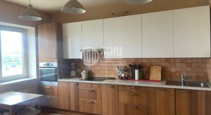 Продам квартиру 3-х комнатную с общей площадью 77.9м2, 14/17 эт., на улице Дмитровская ул, г. Базарово д., Московская обл., Россия, агентство Интернет-партнер. Фотография №1