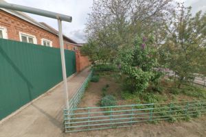 Продам дом 6-ти комнатный с общей площадью 90м2, на улице Печорская ул, Первомайский район, г. Ростов-на-Дону, Ростовская обл., Россия, агентство Интернет-партнер