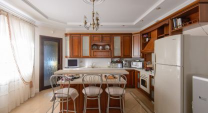 Купить дом 6-ти комнатную, 428 кв. м., Россия, г. Ростов-на-Дону. Фотография №10