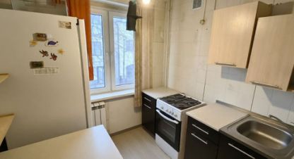 Продам квартиру 2-х комнатную с общей площадью 44м2, 2/5 эт., на улице Космонавтов пр-кт, Ворошиловский район, г. Ростов-на-Дону, Ростовская обл., Россия, агентство Интернет-партнер. Фотография №1