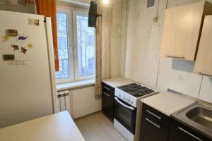 Продам квартиру 2-х комнатную с общей площадью 44м2, 2/5 эт., на улице Космонавтов пр-кт, Ворошиловский район, г. Ростов-на-Дону, Ростовская обл., Россия, агентство Интернет-партнер