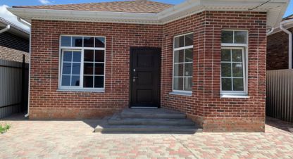 Продам дом 4-х комнатный с общей площадью 120м2, на улице Маяк скво тер  снт, г. Маяк скво тер, Ростовская обл., Россия, агентство Интернет-партнер. Фотография №1