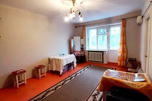 Продам квартиру 3-х комнатную с общей площадью 55.1м2, 3/6 эт., на улице Казахская, Первомайский район, г. Ростов-на-Дону, Ростовская обл., Россия, агентство Интернет-партнер