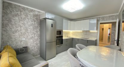 Продам квартиру 2-х комнатную с общей площадью 62м2, 14/18 эт., на улице Висаитова ул, Октябрьский район, г. Ростов-на-Дону, Ростовская обл., Россия, агентство Интернет-партнер. Фотография №1