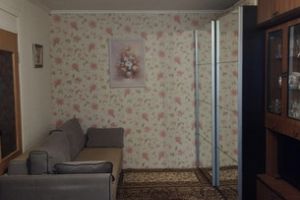 Продам квартиру 1 комнатную с общей площадью 32м2, 1/5 эт., на улице Казахская улсолнечн круг, Первомайский район, г. Ростов-на-Дону, Ростовская обл., Россия, агентство Интернет-партнер