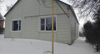 Продам дом 3-х комнатный с общей площадью 72.5м2, на улице Советская ул, г. Новониколаевка, Ростовская обл., Россия, агентство Интернет-партнер. Фотография №1