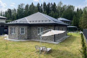 Продам дом 6-ти комнатный с общей площадью 340м2, г. Алексейково д., Московская обл., Россия, агентство Интернет-партнер