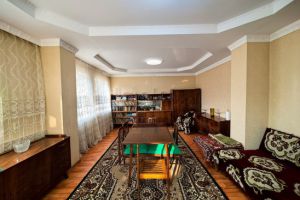 Продам дом 3-х комнатный с общей площадью 70м2, на улице Красная ул, г. Нарткала, Кабардино-Балкария респ., Россия, агентство Интернет-партнер Продам дом 3-х комнатный с общей площадью 70м2, на улице Красная ул, г. Нарткала, Кабардино-Балкария респ., Россия, агентство Интернет-партнер