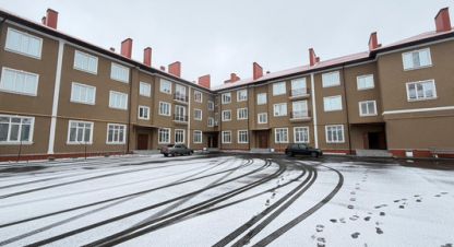 Продам квартиру 1 комнатную с общей площадью 55.9м2, 2/3 эт., на улице Олимпийский б-р, г. Баксан, Кабардино-Балкария респ., Россия, агентство Интернет-партнер. Фотография №1