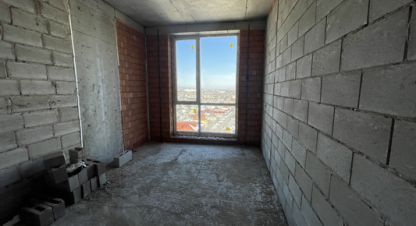 Продам квартиру 1 комнатную с общей площадью 38.3м2, 3/8 эт., на улице Профсоюзная ул, г. Вольный аул, Кабардино-Балкария респ., Россия, агентство Интернет-партнер. Фотография №1