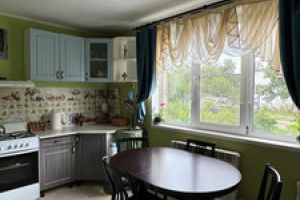 Продам коттедж/дачу 2-х комнатную с общей площадью 42.6м2, на улице 9-я аллея, Курчатовский район район, г. Челябинск, Челябинская обл., Россия, агентство Интернет-партнер