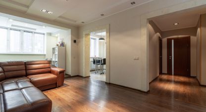 Купить квартиру 3-х комнатную, 87.5 кв. м., Россия, г. Казань. Фотография №9