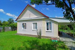 Продам дом 4-х комнатный с общей площадью 44.8м2, на улице Техснабовский пер, г. Хадыженск, Краснодарский край, Россия, агентство Интернет-партнер